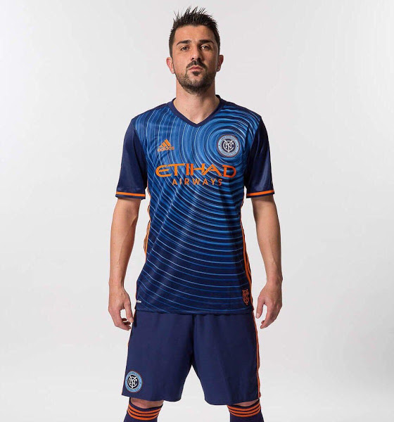 纽约城新赛季球衣配色颠覆,老男孩比利亚兰帕德皮尔洛欲再创辉煌