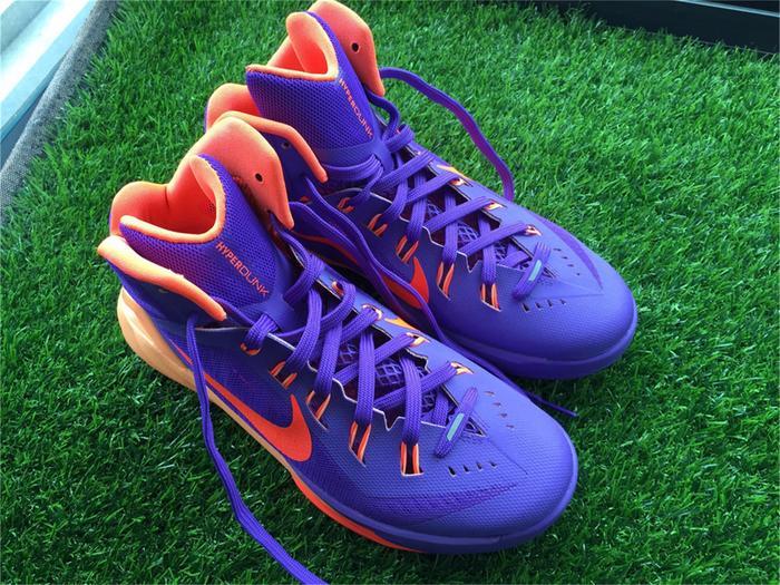 抢篮板的好球鞋,打篮球该如何挑选适合的球鞋