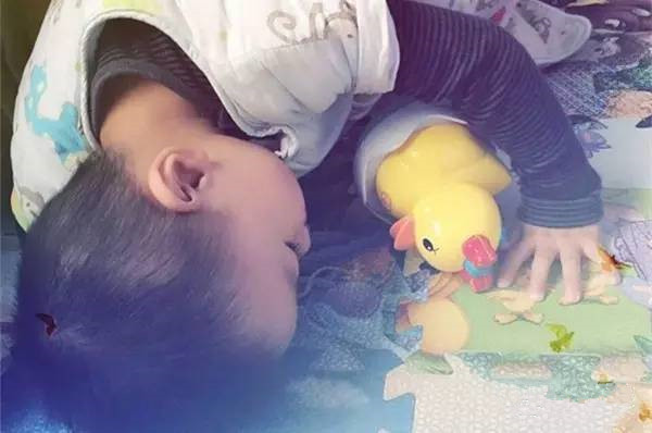 常见的儿童睡眠问题,一招解决儿童睡眠