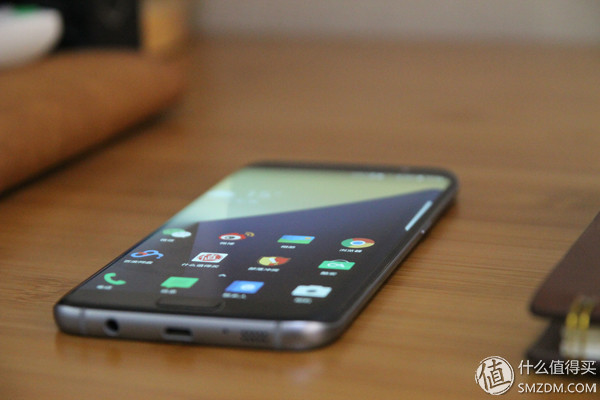 三星s7edge2021年用还行不,三星s7edge还能玩几年