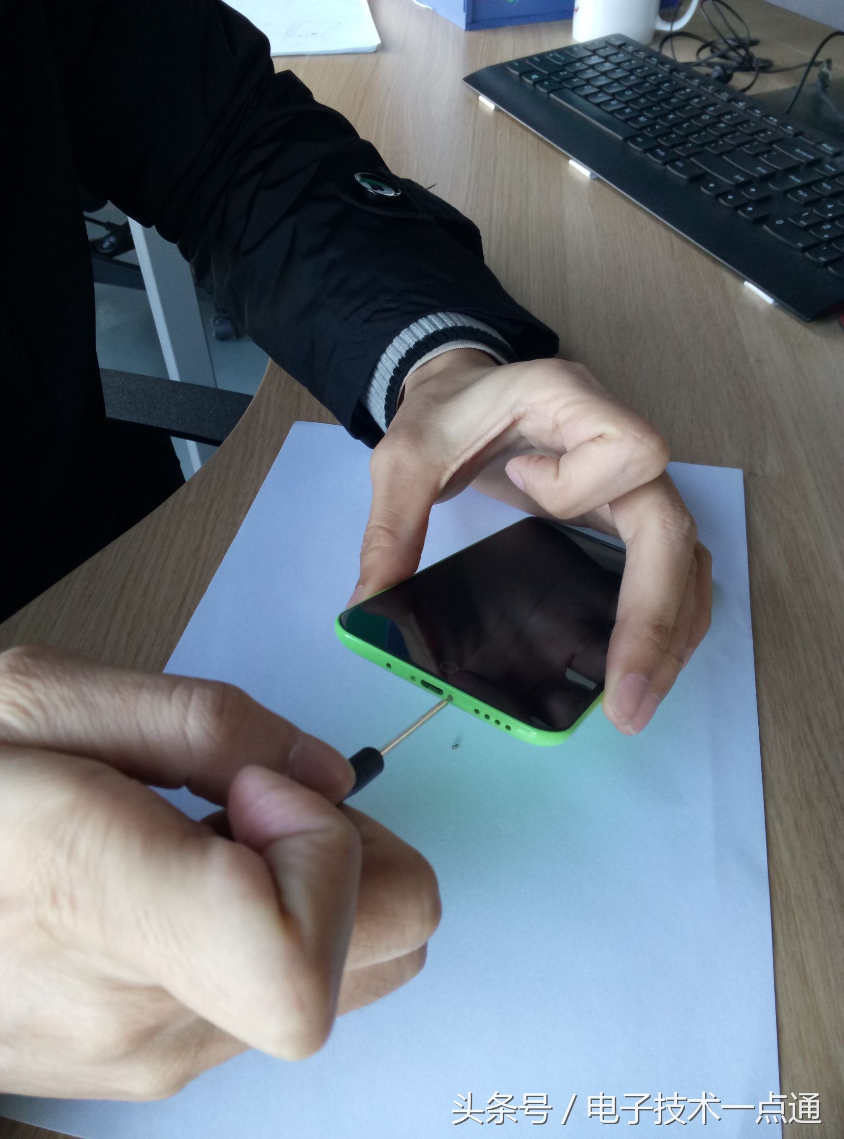 手机贴石墨烯散热手机壳,手机后盖加石墨烯散热