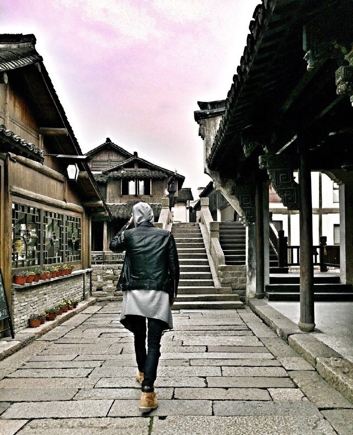 李一哲性格,李一哲演艺经历