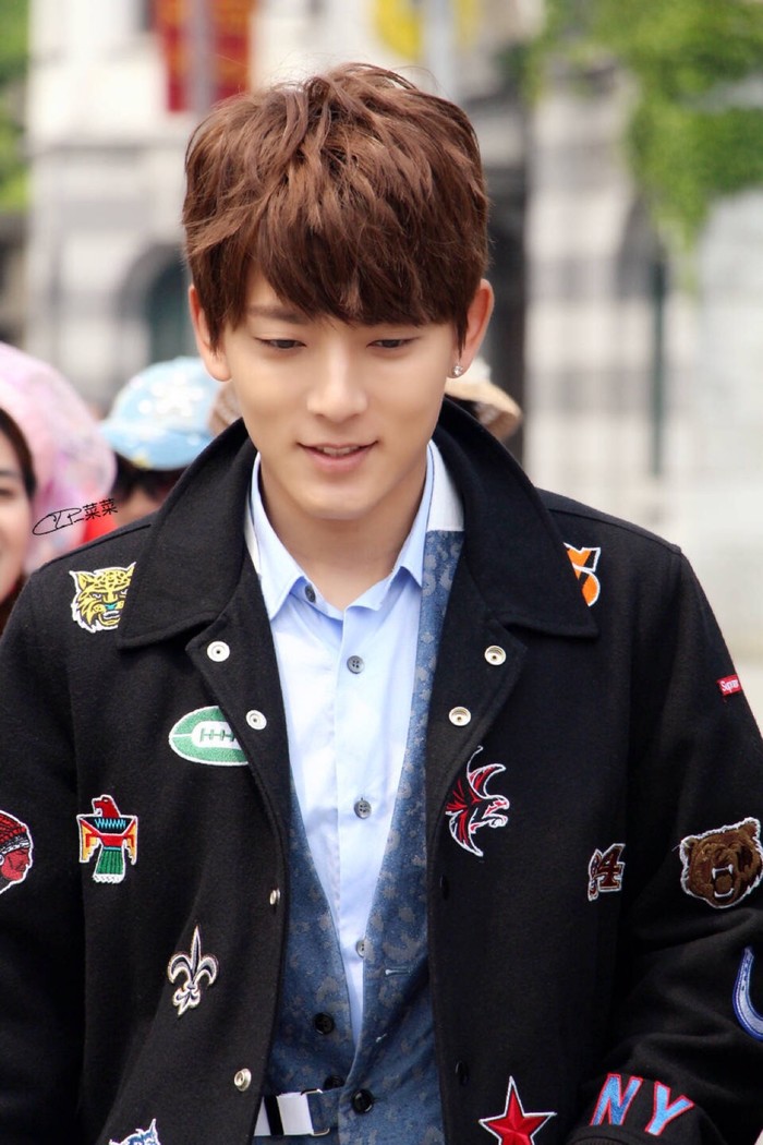 快乐男声李炜比赛视频,2010快乐男声陈翔挑战李炜