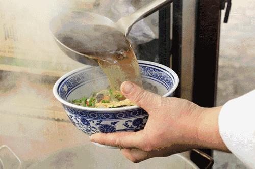 东台天天见面鱼汤面馆,东台雪琴面馆鱼汤面