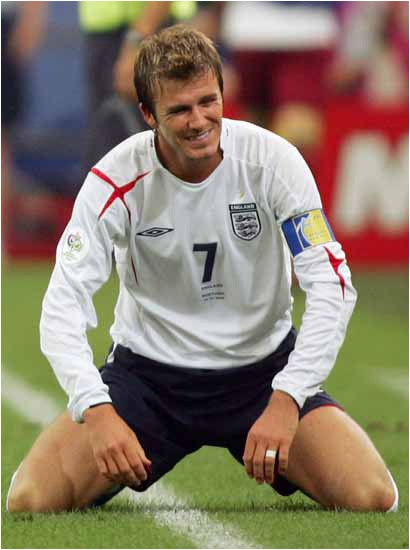 瓒冲潧鍗佸ぇ鎮叉儏鐬棿鑸嶇敨鐞寸,涓栫晫瓒崇悆鍗佸ぇ鎮叉儏鏃跺埢