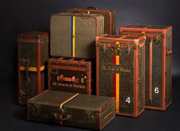 靠奢侈品提高身价蠢吗,靠奢侈品赚钱吗