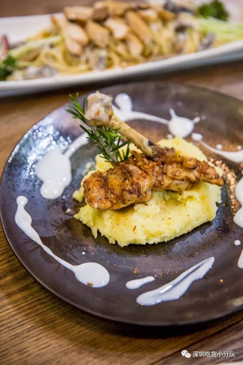 第一次在深圳吃早餐,第一次吃深圳海底捞