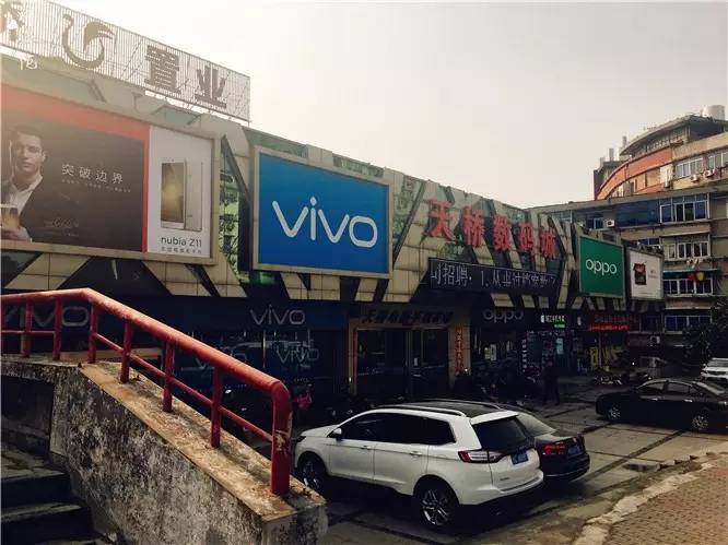 再看你一眼粤语歌,再看你一眼原唱完整版