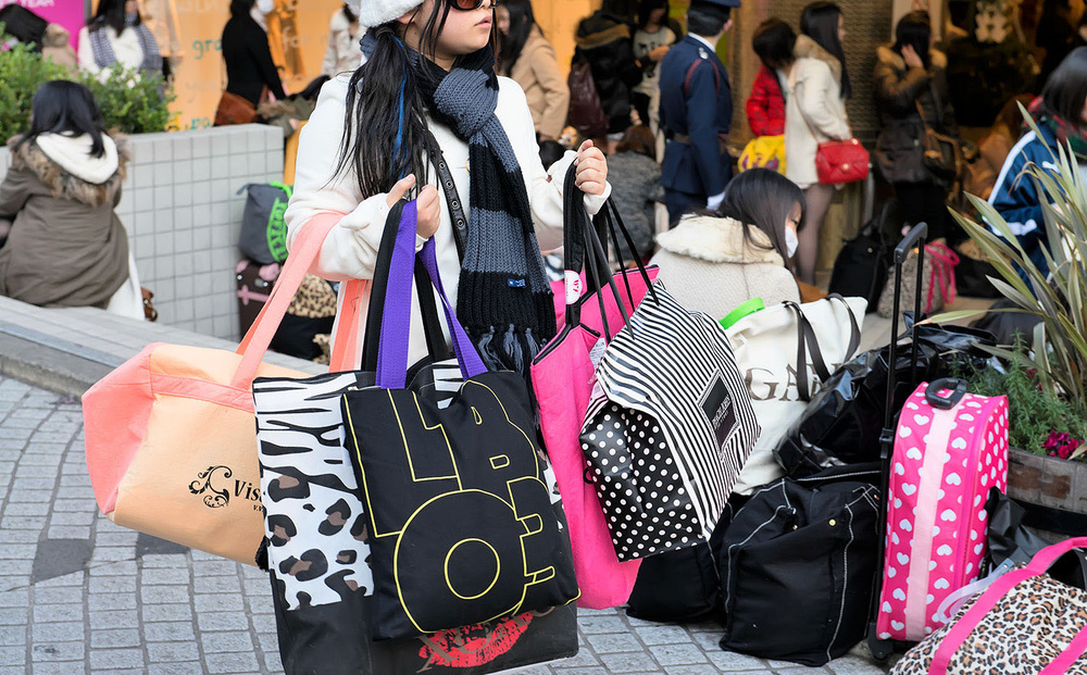 一个据说能装下整个日本的袋子