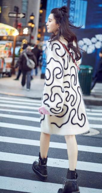 盘点撞衫好看与不好看,2017那些撞衫的明星