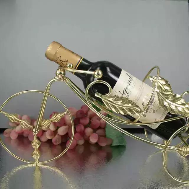 去中国要带什么手信给朋友,出国外应该带什么手信