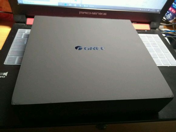 董小姐的情怀手机到底是个什么样？格力手机二*开代**箱体验