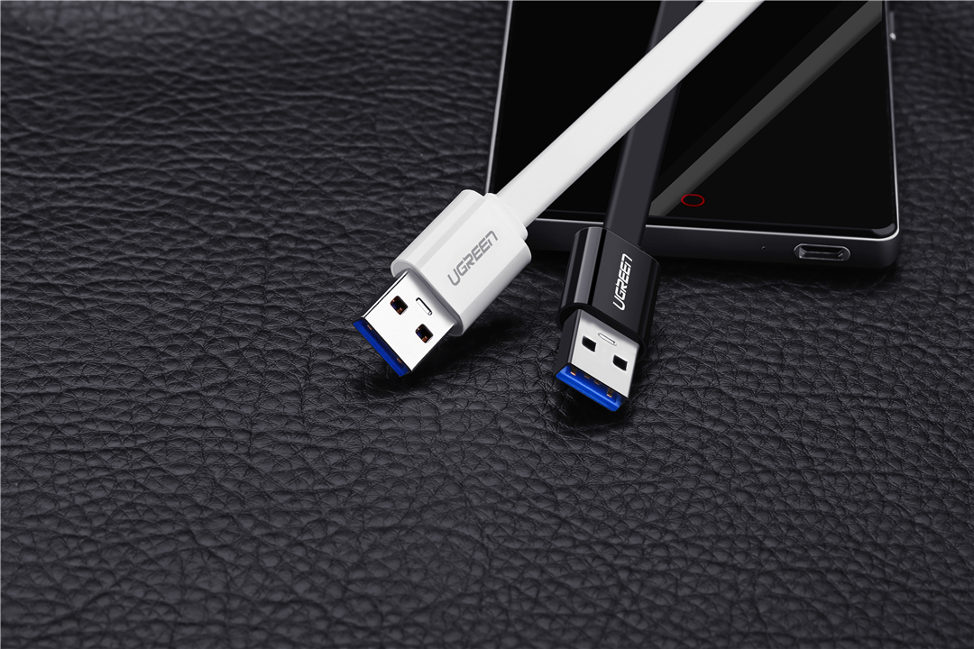 手机数据线接口也有鄙视链？看看你的手机数据线在哪个位置