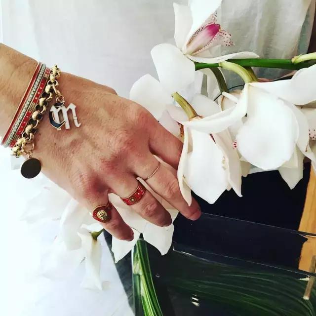 欧美首饰品牌小众轻奢,美国有哪些小众品牌的首饰