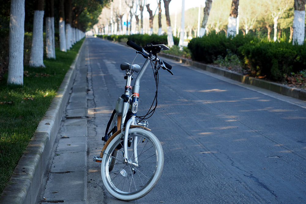 终于智慧,轻客电单车视频