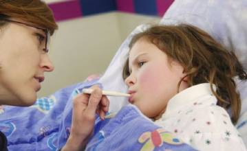 风寒感冒的症状表现和治疗方法,风寒感冒初期的症状与治疗方法