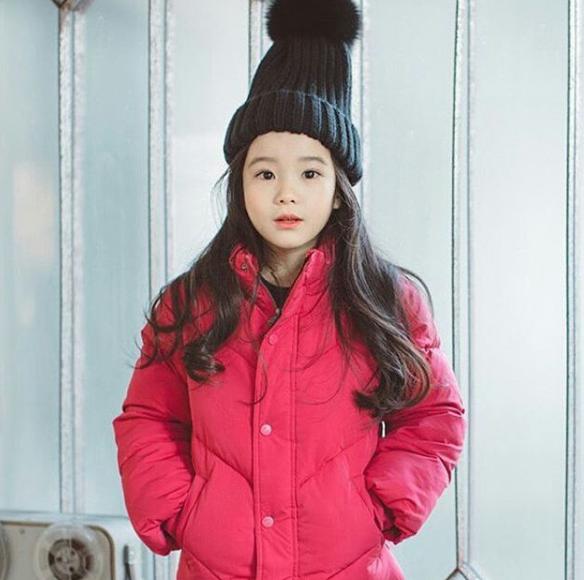 刘仁娜同款墨镜女夏高级感,韩国女明星刘仁娜冬天穿搭