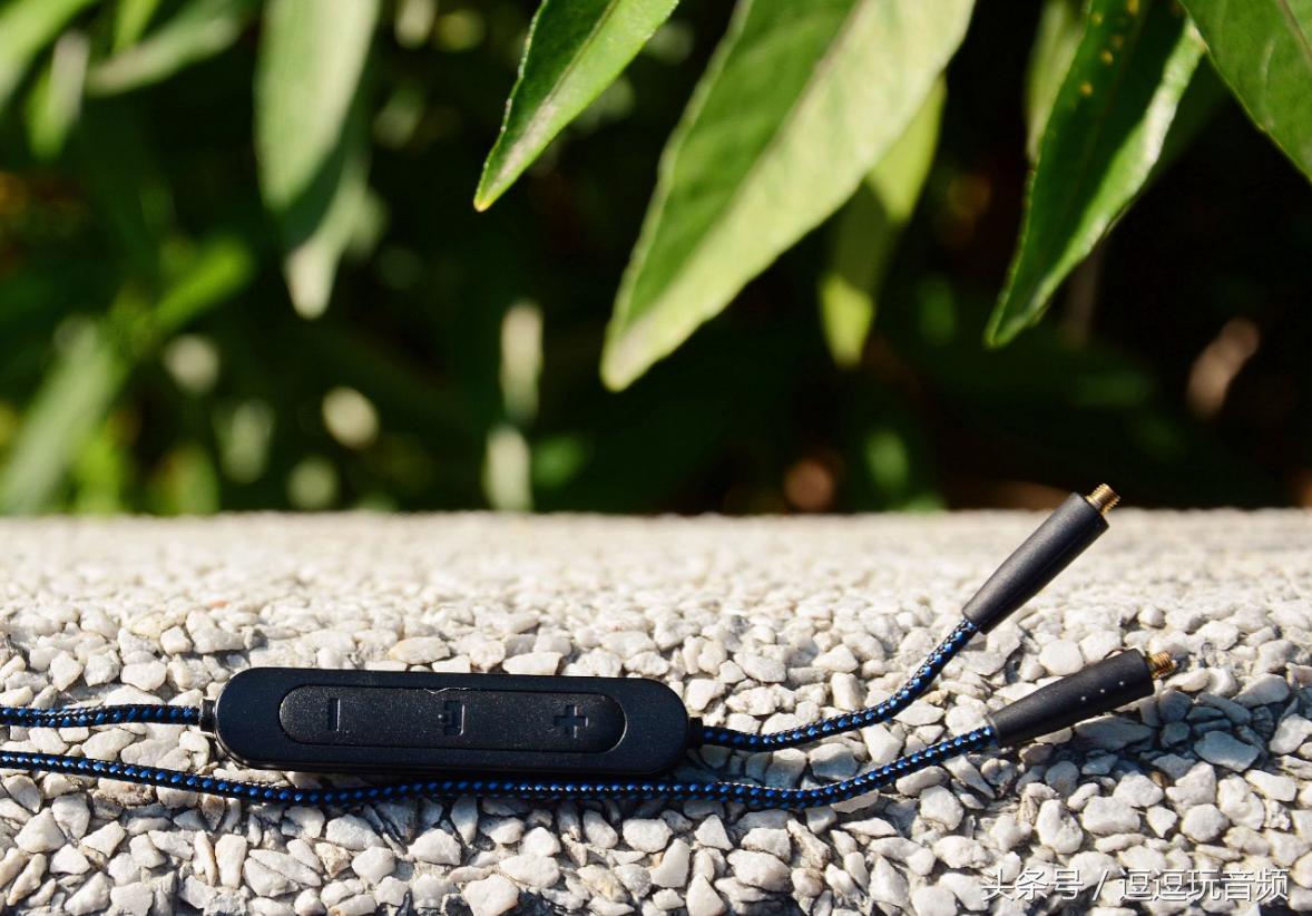 不让有线束缚运动的无限——声美ST80运动耳塞评测