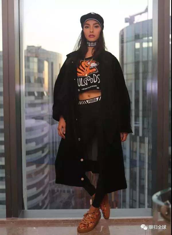 rihanna超级碗鞋子,rihannapuma鞋