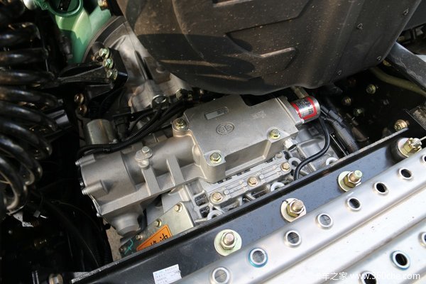 欧曼est620马力和汕德卡680对比,欧曼gtl520和汕德卡510哪个动力好