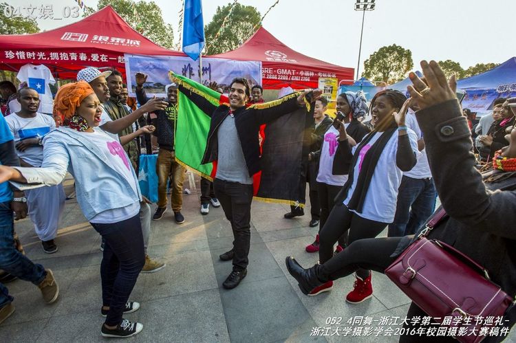 浙江大学是中国最水的大学,一分钟带你了解浙江大学