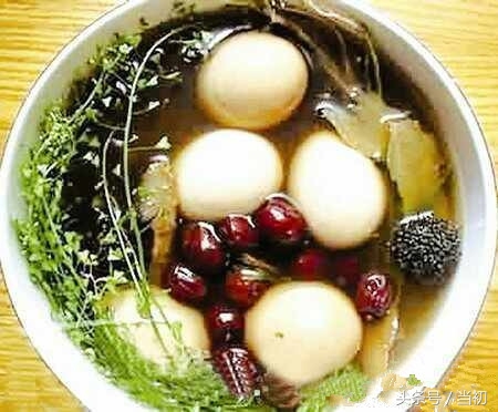 即是吉祥物，也是民间土药，农村老人一天拾十斤，能卖的8元钱