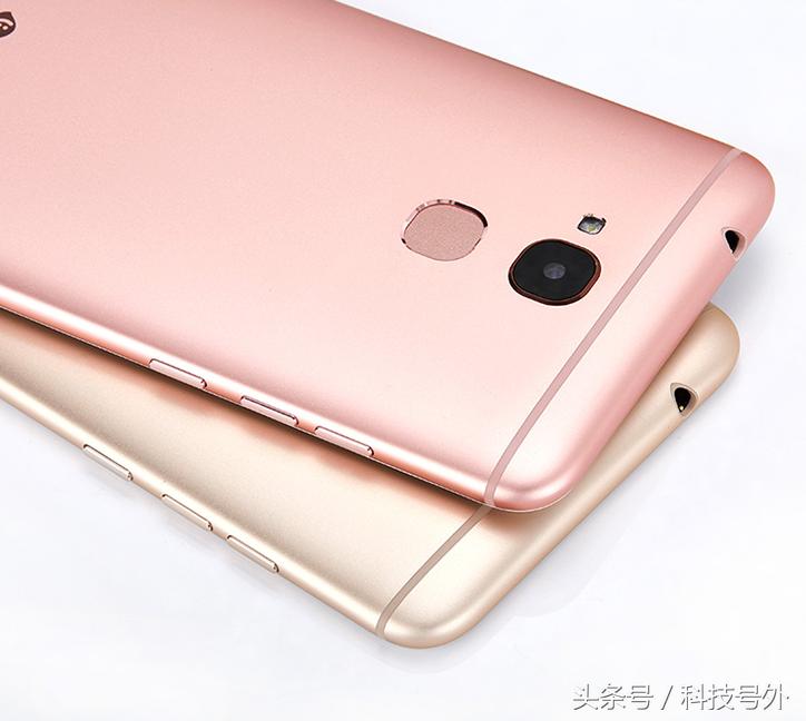 支持屏下指纹最流畅的千元机,2.5d屏是曲屏吗