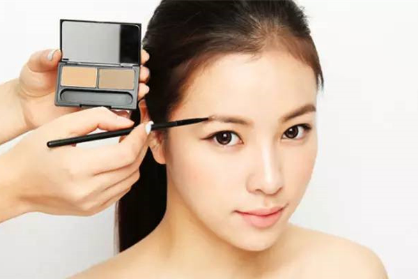 画眉毛教程新手纸上画标准眉,画眉毛标准长度