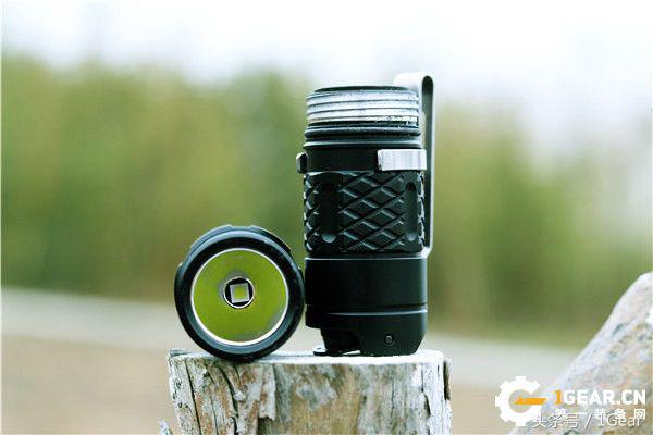 全球领先的高端照明品牌,防身专家,凯瑞兹XT1C测试