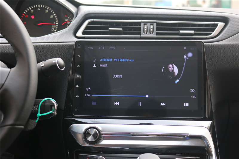 标致308改畅影10.2寸横屏机，2017就这么任性