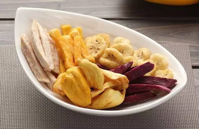 上班族小零食推荐网红零食,十大热门办公室零食排行榜