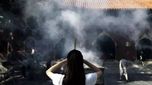 老外逛雍和宫,外国人看雍和宫