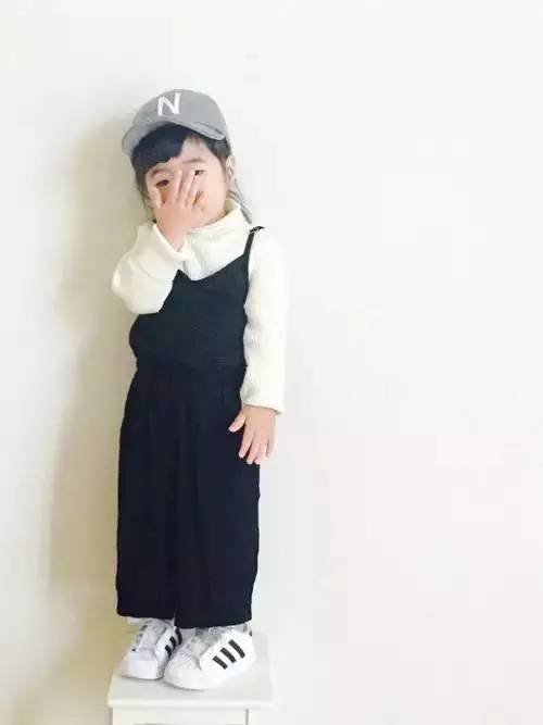 日本萌娃童装走秀,日系小童装潮流搭配