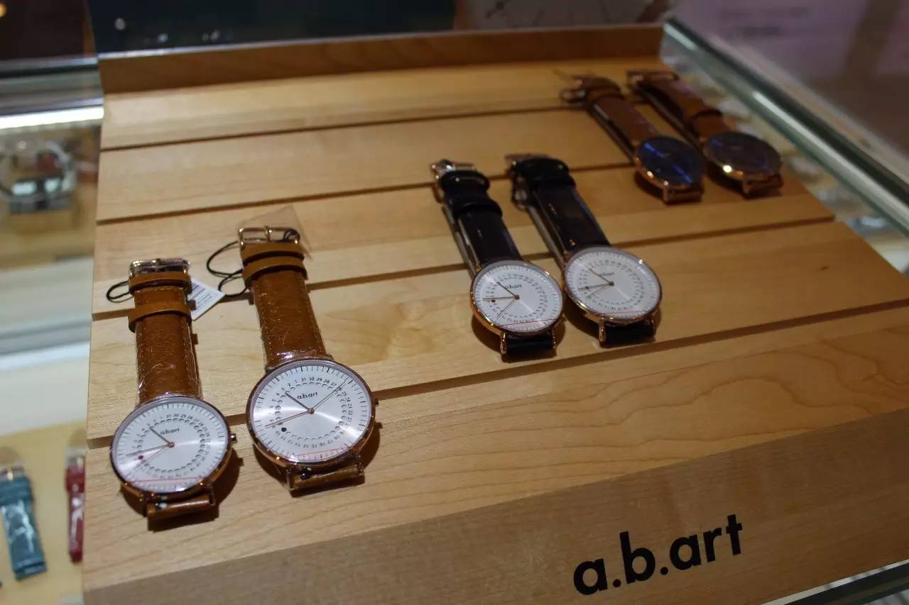 韩剧同款女手表,电视剧韩国明星同款手表