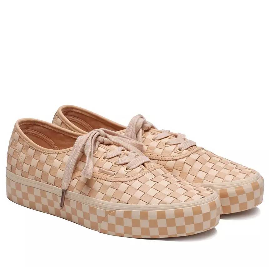 鸳鸯鞋打爆锡安,鸳鸯鞋致敬经典