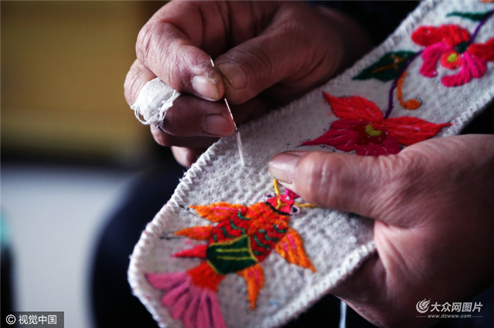 做绣花鞋垫全过程,做绣花鞋垫的全过程