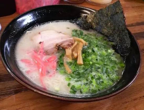 过年回家前，我准备天天慵懒性感地吃碗面