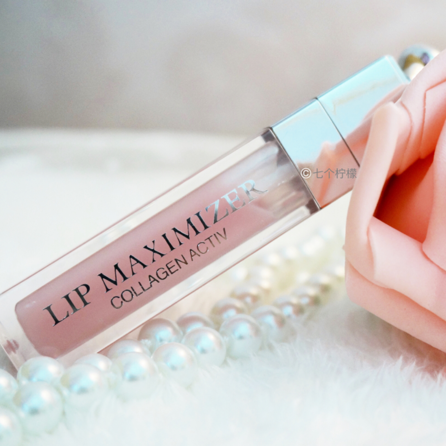 好用的唇蜜淡化唇纹,非常好用的唇蜜推荐