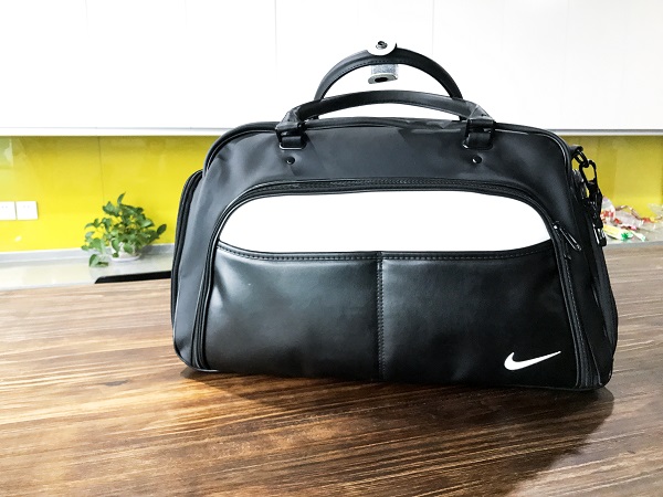 搜包行动｜成为男神第一步包里的这些好物你也值得拥有