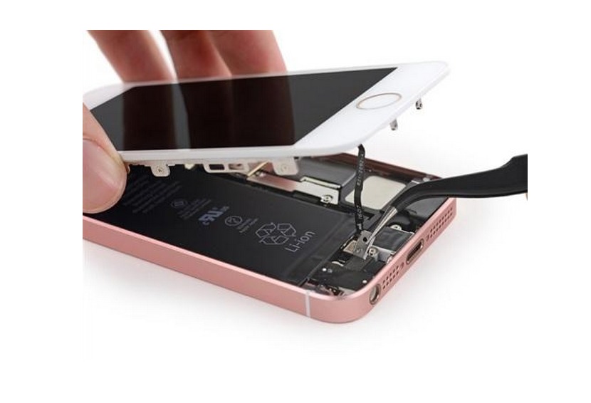 iphone12promax开机怎么操作,iphone13promax自动关机开机