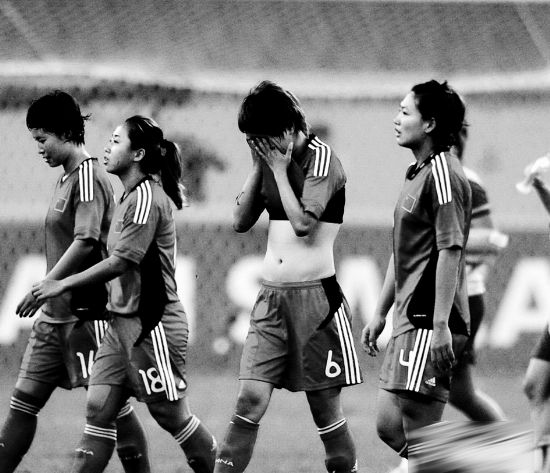 他是最善于制造中国足球*案惨**的一位教练，没有之一