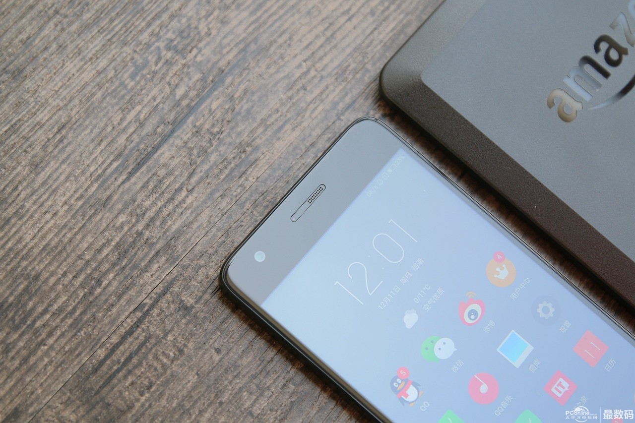 联想zukz2对比联想zukedge,联想zukz2值得买吗