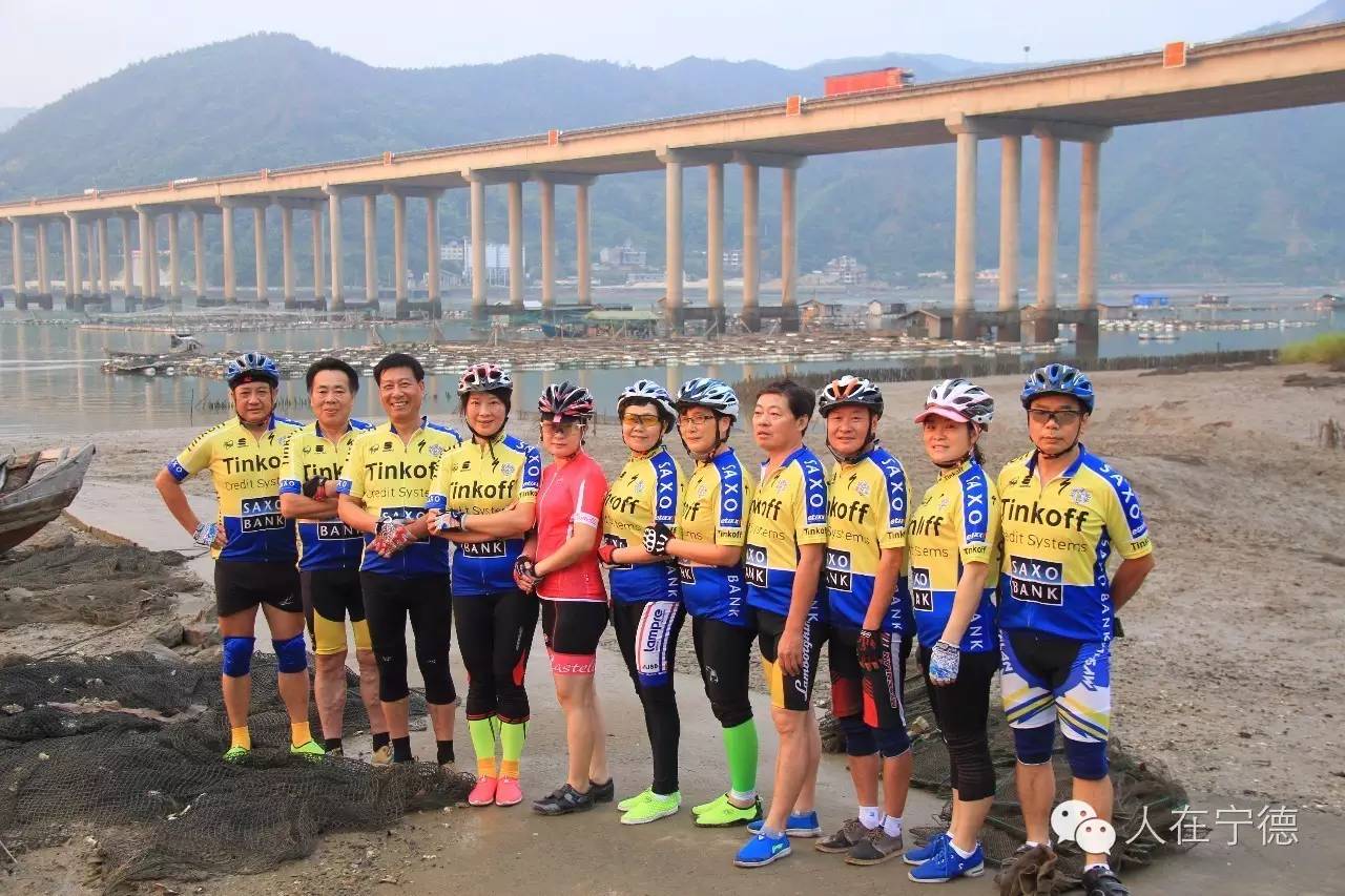 人在宁德｜这个月我们给海边的孩子们买了20个足球