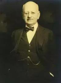 从小作坊到金融帝国，操纵美国政商圈的帮派创始人竟是二道贩子