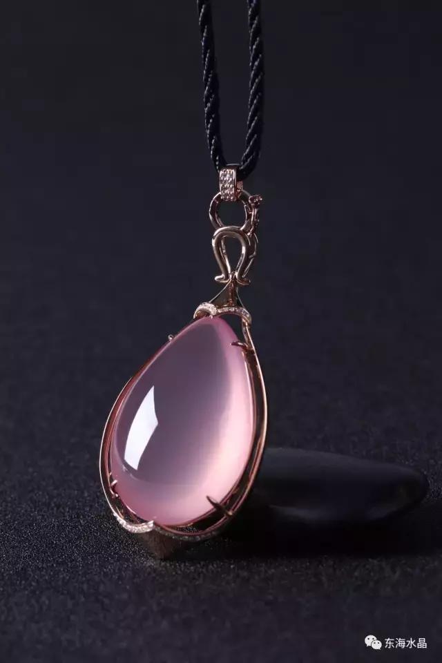 粉水晶催桃花运,粉水晶能改善情侣关系吗