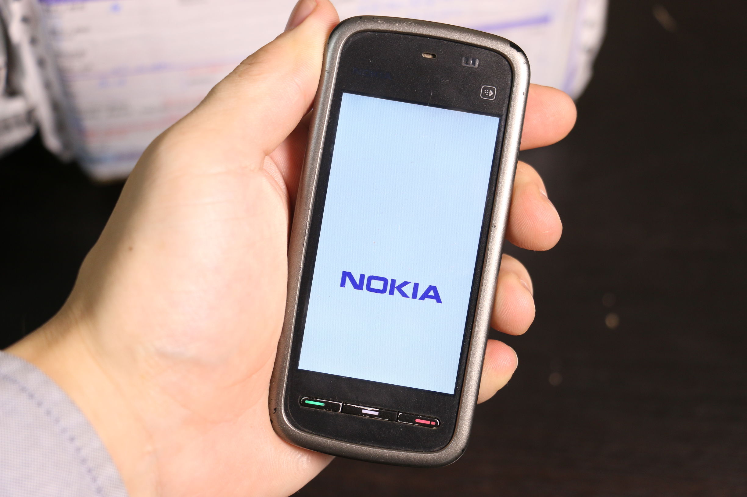 数码怀旧：70元买的经典塞班机诺基亚5233开箱