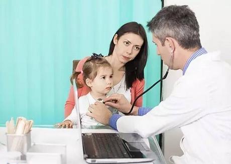 小孩腰痛会是结石吗,小孩腰疼不敢弯腰