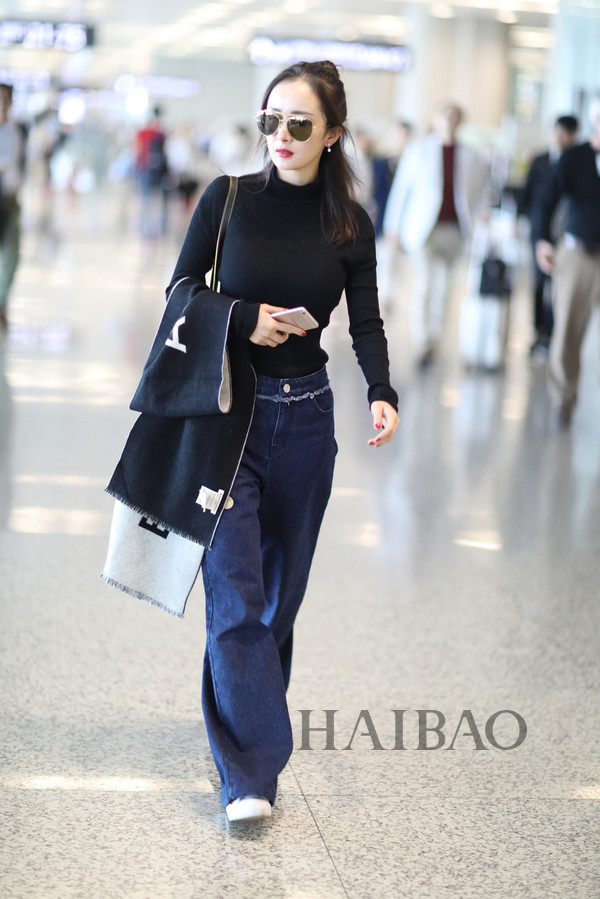 杨幂带货女王街拍,杨幂时尚街拍视频