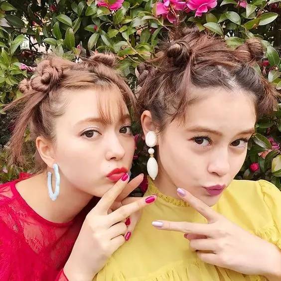 大红唇特别显老,大红唇真的很考验气质