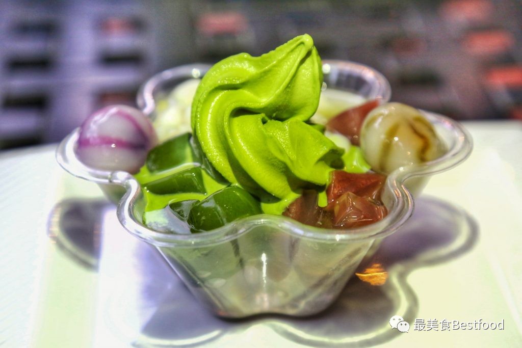 「武汉」打开导航寻找梦中的一点绿！